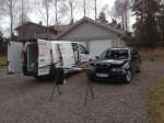 Här är vi på plats hos en kund i Alingsås och byter vindrutan på en BMW 5-serie.
